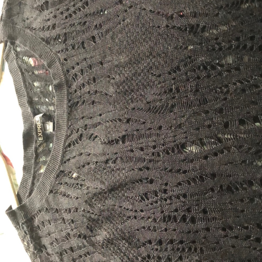 Express Sweater - Picture 2 of 3